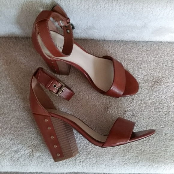 Indigo Rd. Irimagen-R Block Studded Heel 7M Brown - Picture 2 of 16